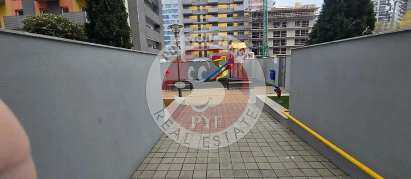 Mega Mall | 2 camere |101mp| B12107